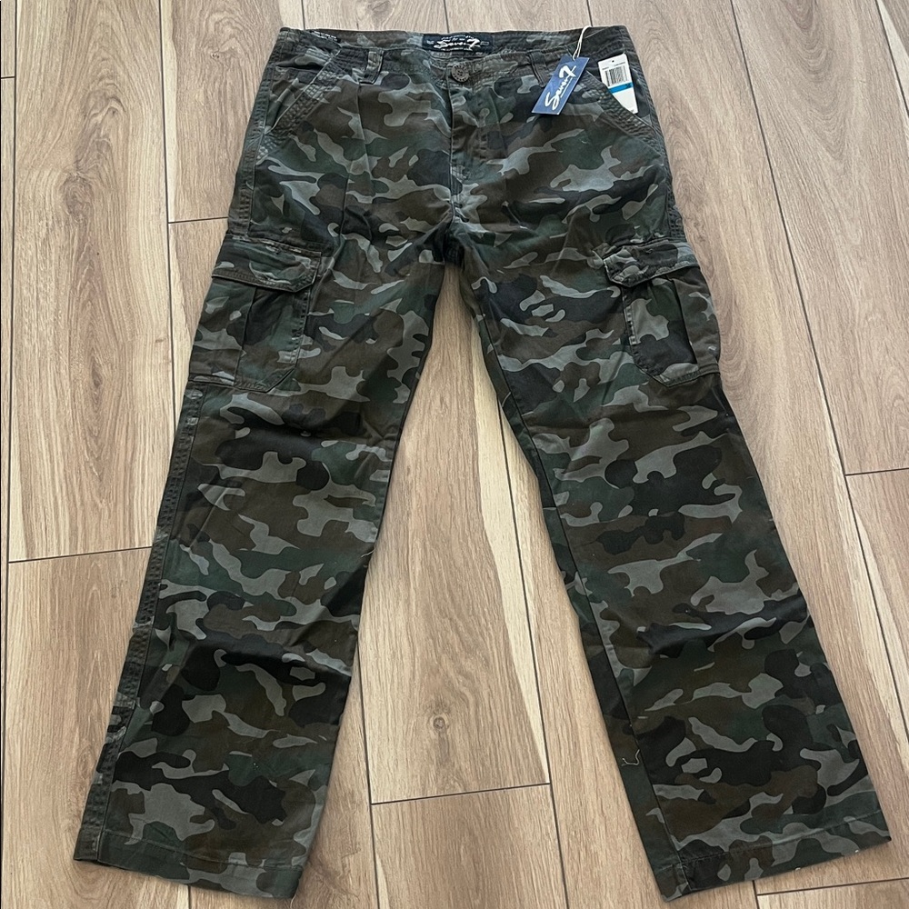 Seven for all mankind cargo Men’s pants Size:36 X 32 🆕